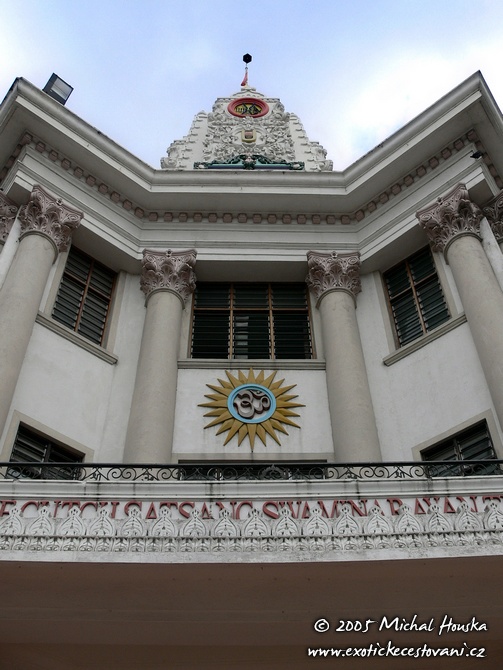 15 Kena Mombasa Swaminarayan temple.jpg